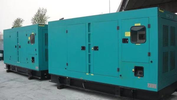 丁青康明斯400kw大型柴油二手发电机组